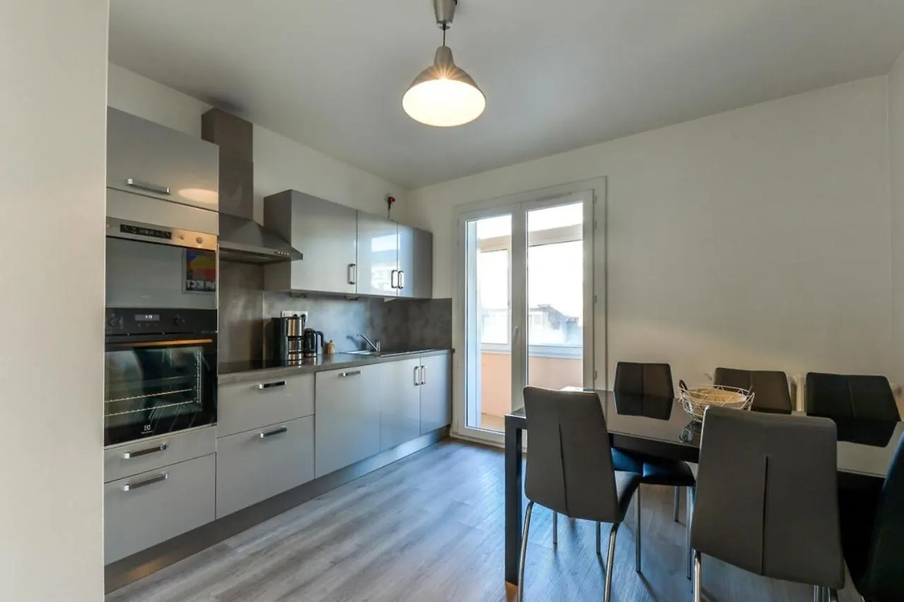 Furnished Apartment For 4 People In The City Center Annecy 0*,  France